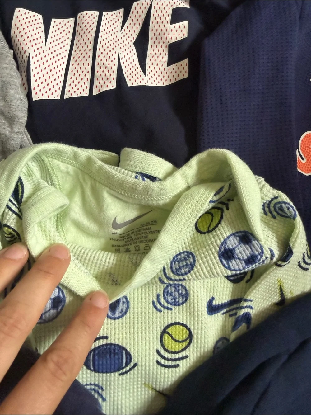 Nike long sleeve onsie bundle with pants Navy,grey and Royal Blue size 6 months